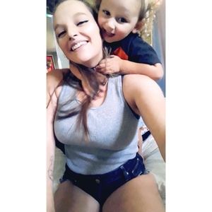 Meet your Posher, Deborah